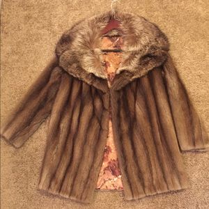 Beautiful Real Beaver Coat W/ Thick Beaver Collar